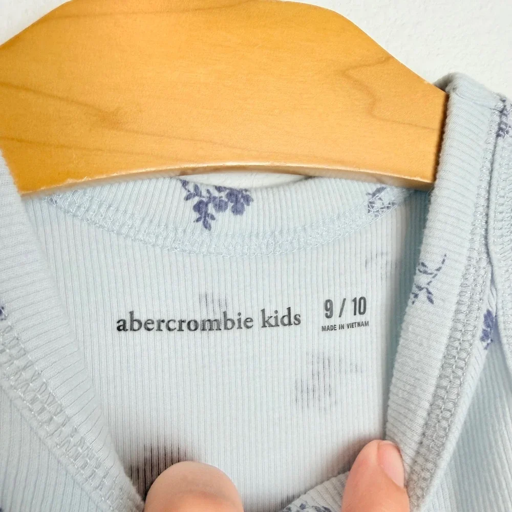 Abercrombie Kids Blue Floral Ribbed Tank Top High Neck Racerback Size 9/10